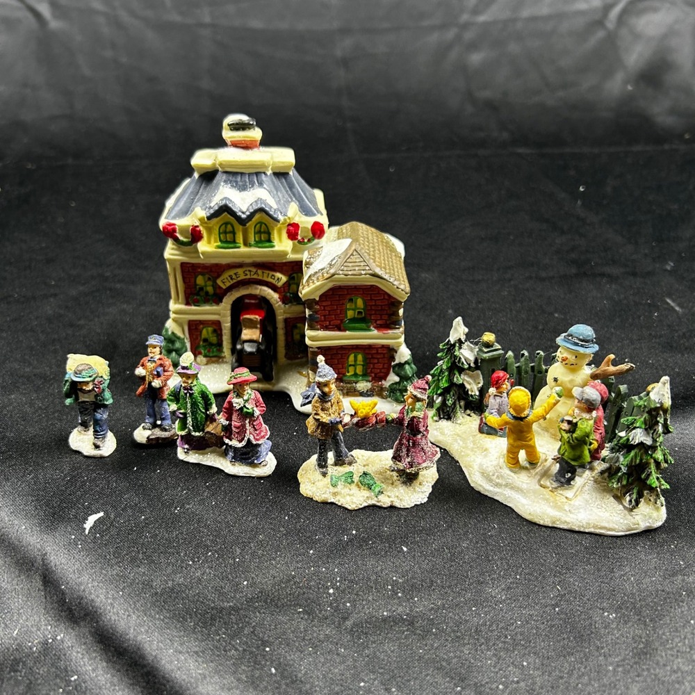 Cobblestone Corners Christmas Village Fire Station Snowman Figurines Set